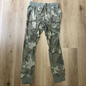 Moondance Hacci Green & Brown Camouflage Joggers in Size Medium